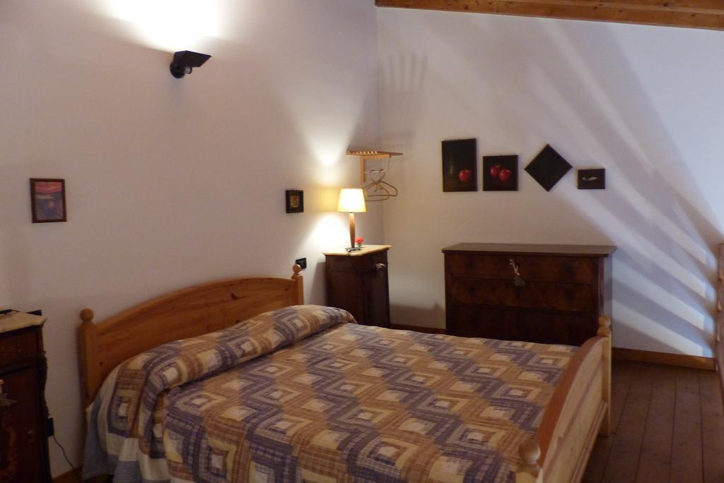 Villa Arriga Alta Lonato del Garda Habitación foto