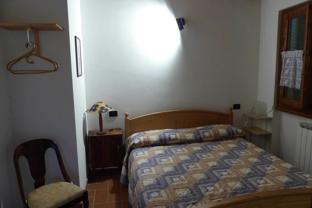 Villa Arriga Alta Lonato del Garda Habitación foto